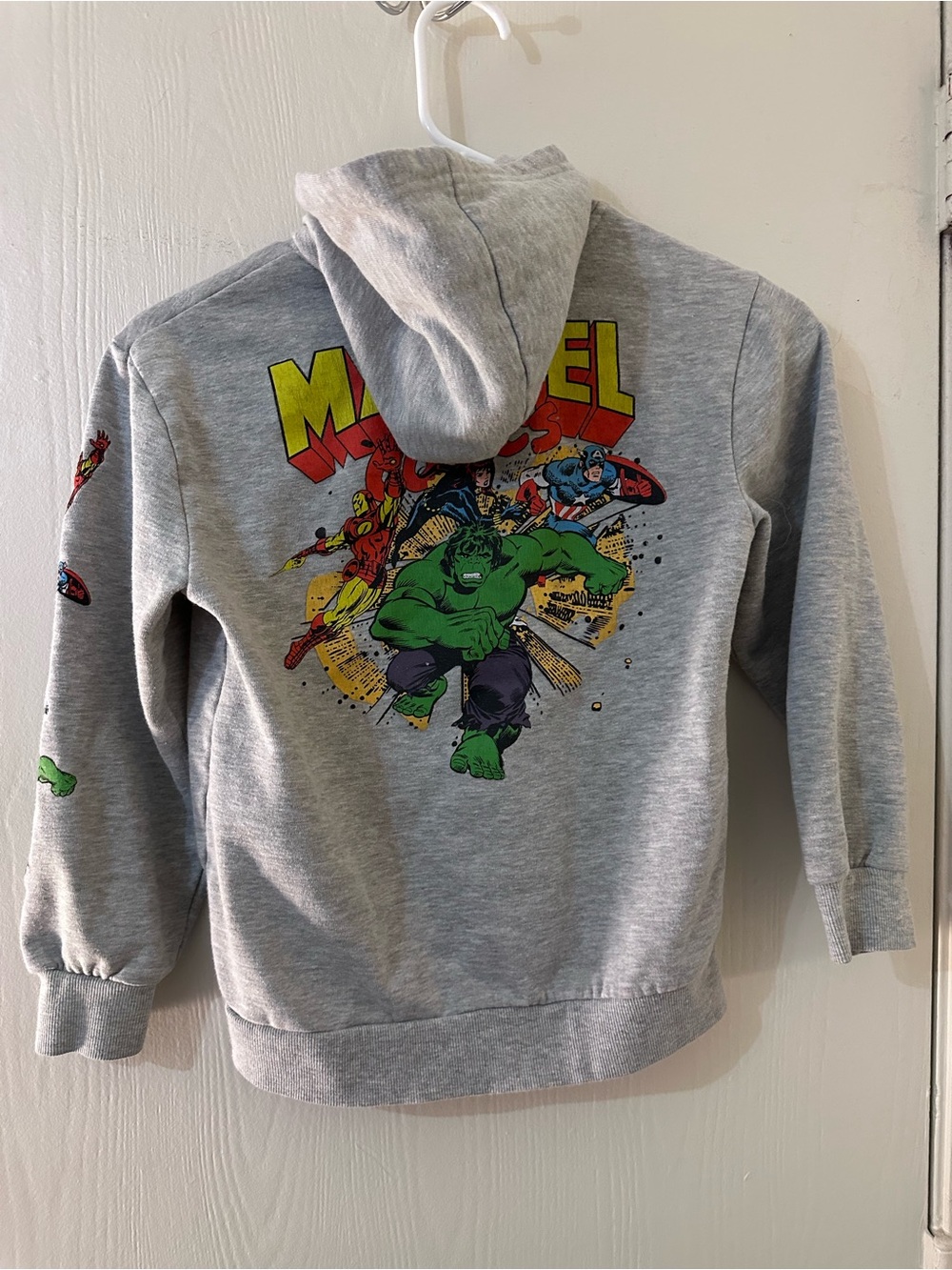 Marvel Comics Avengers Superhero Gray Hoodie. Size Youth Small - Picture 4 of 8